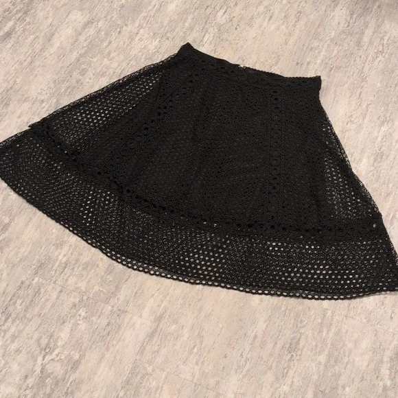 Le Château Black Eyelet Lace Midi Skirt Mesh Inset Boho Festival Size 10 - Picture 13 of 15